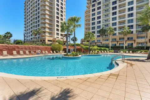 Miramar Beach Studio w/ Pool, Tennis & Walk to Beach Luau Eastern Sky