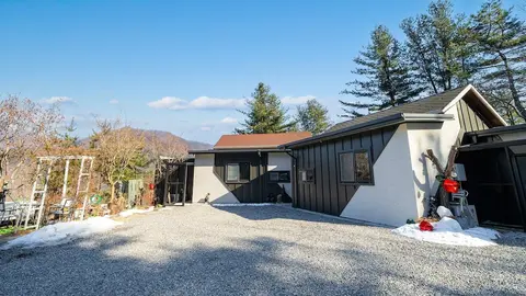 Gongganhoe-eok Private Poolvilla Pension