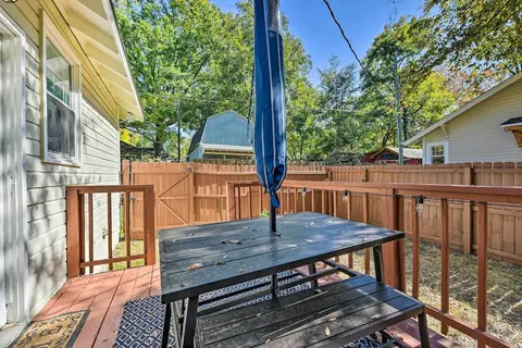 Charming Charlotte Abode w/ Deck & Fire Pit!