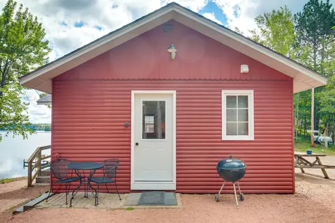 Waterfront Wisconsin Cabin: Private Dock, Grill