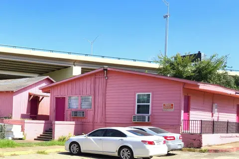Way Side Inn by Hotel O Dallas near Fair Park Downtown