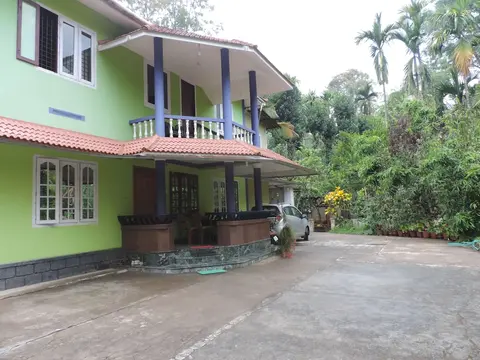 Enjoy The Real "wayanad Village Home Stay" Experience