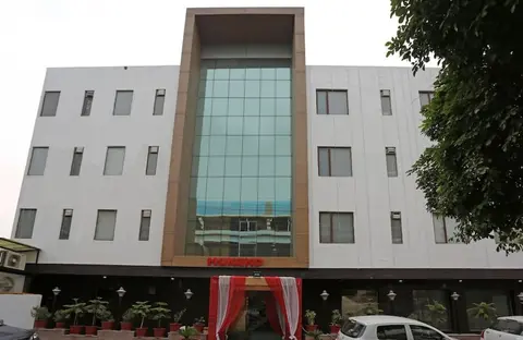 Hotel Mukund Residency