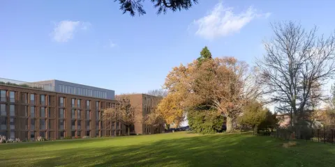 Comfortable Ensuite rooms - GUILDFORD - Campus Accommodation