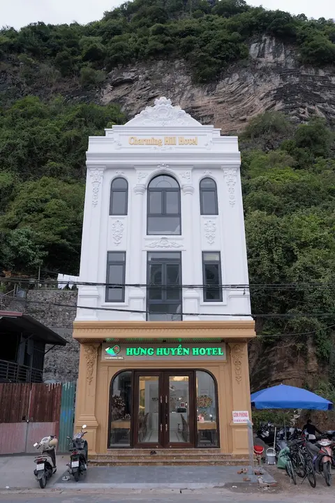 Charming Hill Hotel Cat Ba
