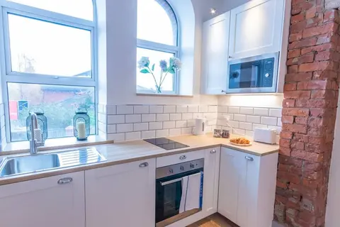 Stylish Immaculate New Apartment Near Salford Quays By Pillo Rooms