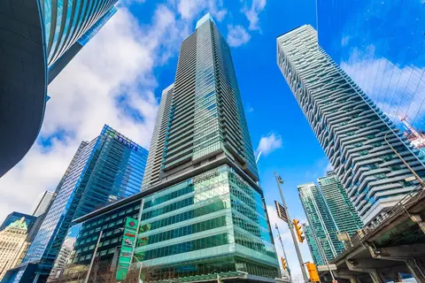 Sterling Suites - Financial District
