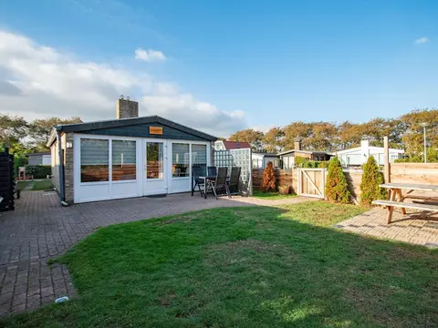 Cozy Holiday Home With Garden