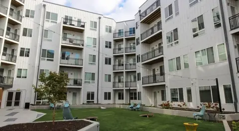 TWO Luxe CozySuites in Downtown Cincy