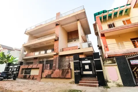 Goroomgo Purple Villa Bhubaneswar