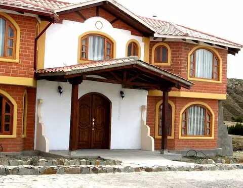 Runa Wasi Quilotoa