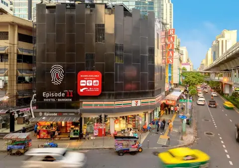 Episode 11 Hostel Sukhumvit