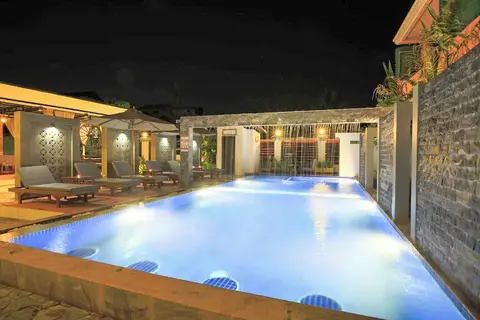 Golden Bayon Boutique Hotel