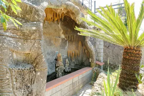 Splendido Appartamento con giardino e 3 posti auto