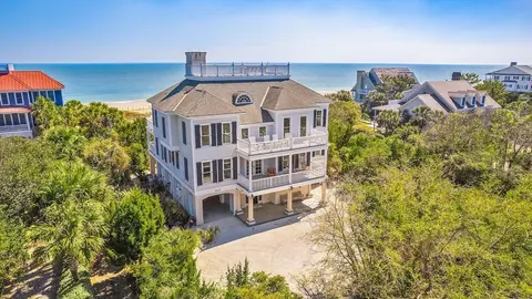 Out Of This World Beachfront Home 6 Bedroom Home by Peace Vacations