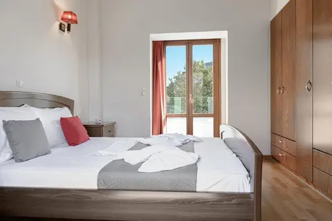 Villa Irini - With Private Pool