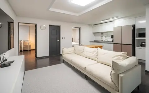 Yeosu Cave Pool Villa