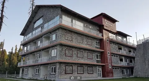 Mahgul Restaurant And Resort