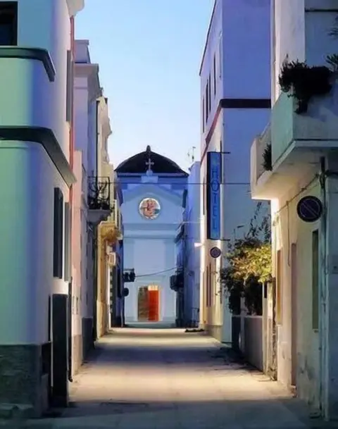 Hotel FJBY