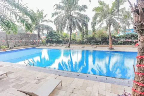 Capital O 94796 Apartment Mutiara Bekasi