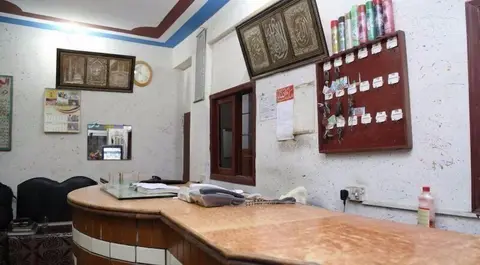 Al Chaudhary Hotel