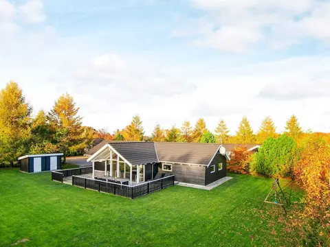 10 Person Holiday Home in Glesborg