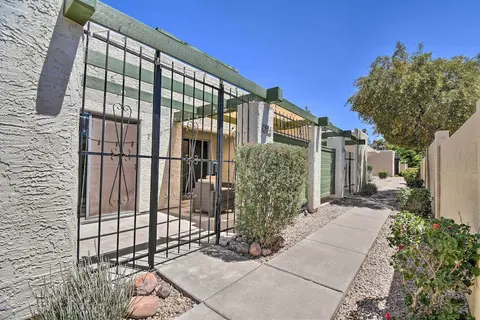 3 Mi to Mill Ave: Central Condo w/ Patio in Tempe