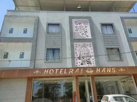 Hotel Rajhans