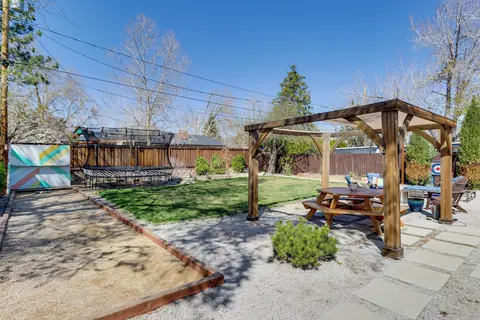 24 Mi to Slopes! Family Reno Home w/ Outdoor Oasis