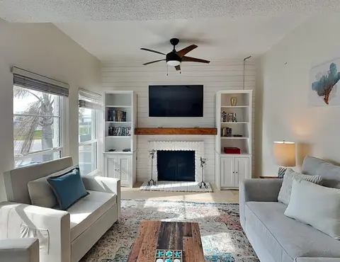 Madeira Beach Yacht Club 247F by Distinctive Beach Rentals