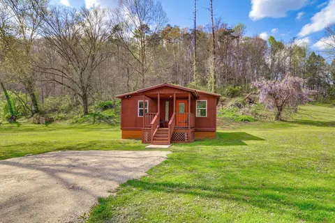 Serene Beattyville Cabin: 24 Mi to Red River Gorge