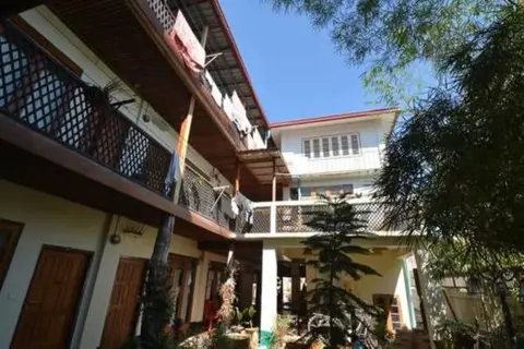 Three Seasons Inn & Spa