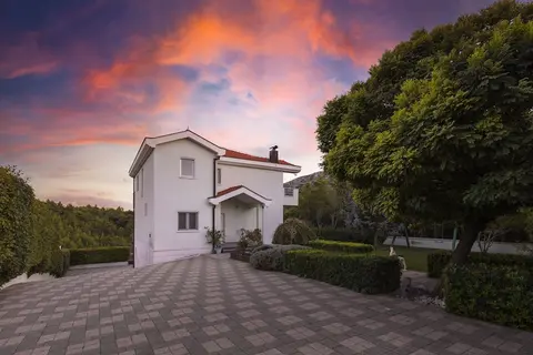 Luxury Villa Lovric Private Heated Pool