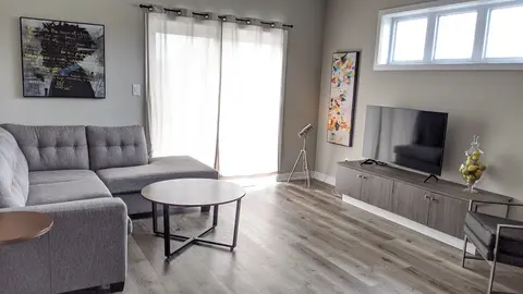 Boardwalk Homes - Executive Townhomes
