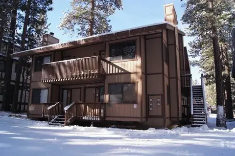 Summit X-ross Roads Condo
