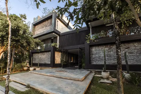 Black House Aldea Zama