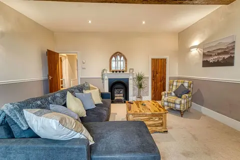 Host Stay Harrow Croft Dwelling