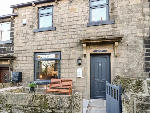 Moor Edge Cottage