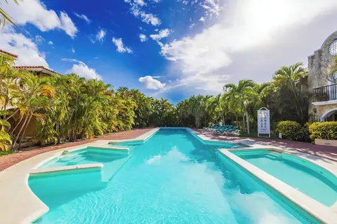 Oasis Cocotal - Punta Cana 4BR Apartment