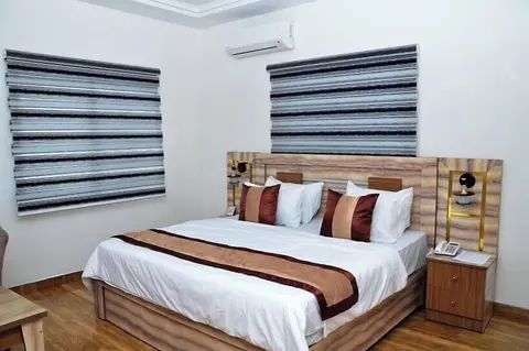 Baai Serviced Apartment