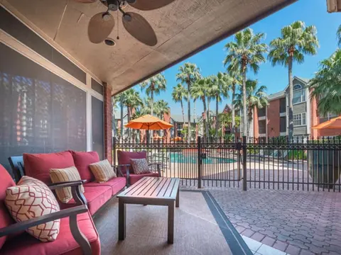 Near Nrg - Book For Rodeo - 2 Bedroom 2 Bath - Resort Style Pool