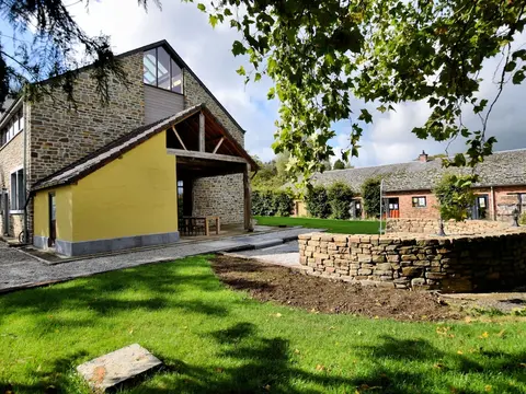 Pleasant Holiday Home in Erezée Ardennes with Hot Tub, Sauna