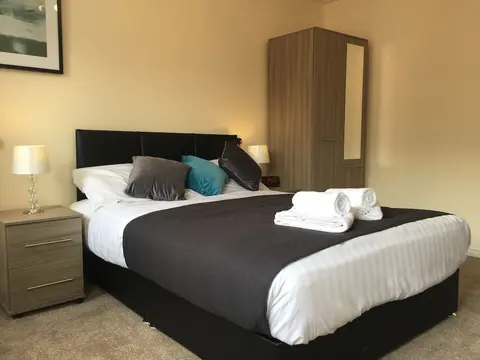 Kennedy House by Your Lettings UK