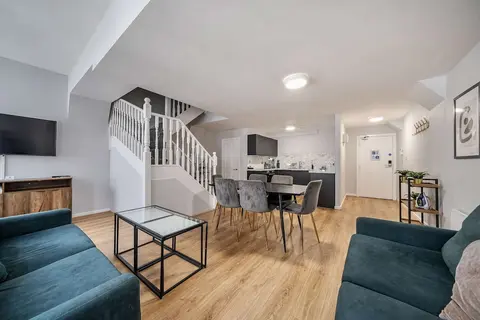 Host Stay Apartment 11 Stanley Street