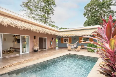 Close to Beach - Gated Community - Villa Salomé