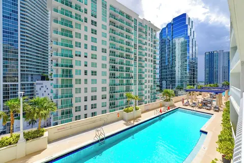 Stylish Apt in Prime Brickell Location
