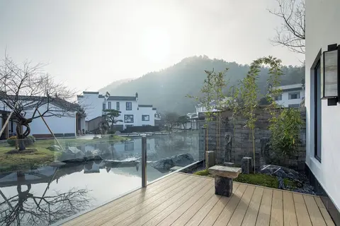 Huangshan Misty Rain Resort Hotel