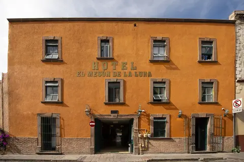 Hotel El Meson De La Luna
