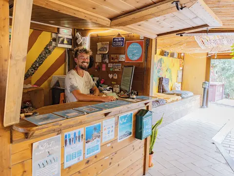 Los Amigos Nest Hostel