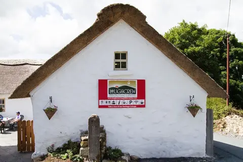 Loughcrew Megalithic Centre - Hostel